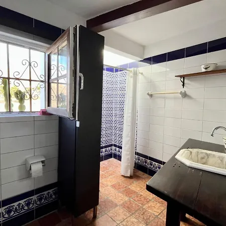 Holiday home Casa Tabobo 2 - Rural 2 Bedroom House With Sea Views Tias