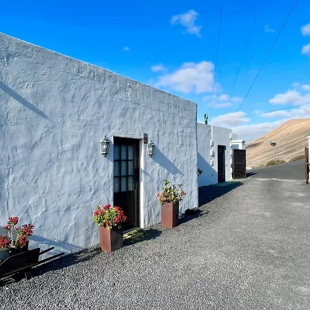Casa Tabobo 2 - Rural 2 Bedroom House With Sea Views Ferienhaus